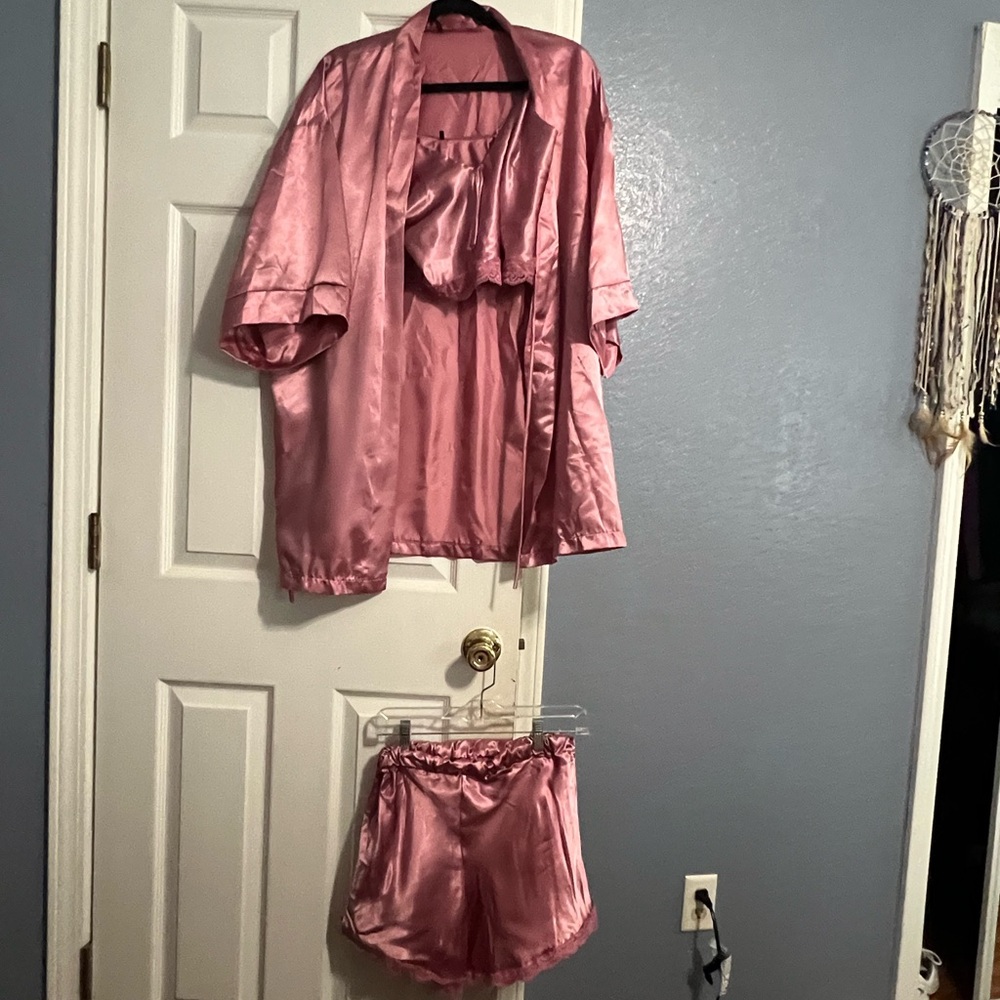 Large pink pijama set